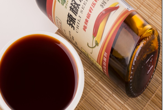 Antimicrobial effects of chili seed essential oil